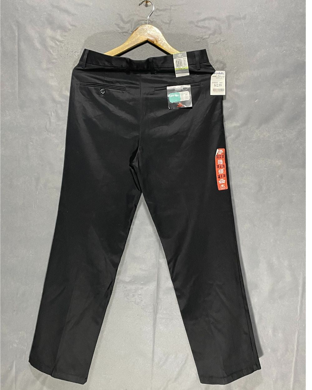 Dockers Black Cotton Dress Pant For Men Medium