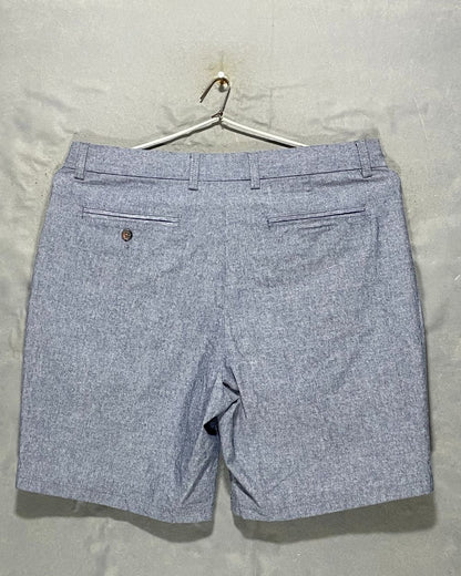 Old Navy Cream Cotton Short For Men Large