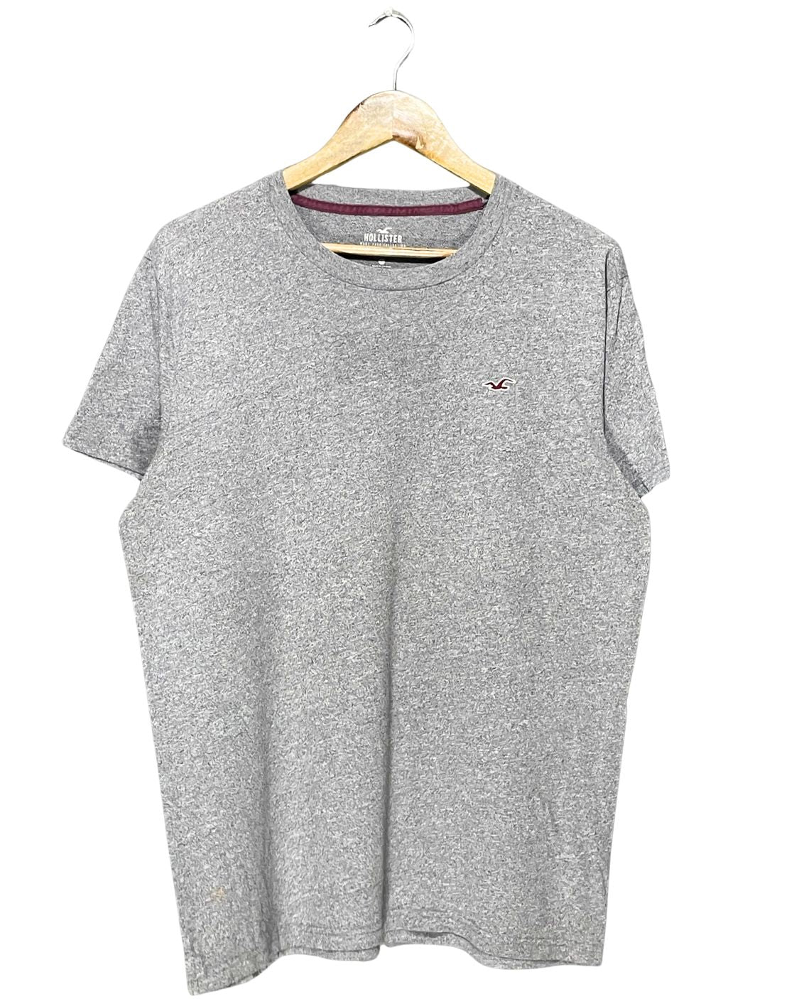 Hollister Gray T Shirt For Men L