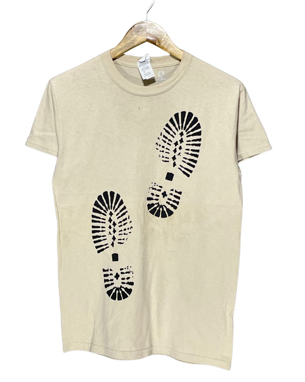 Gildan Cream T Shirt For Men Small