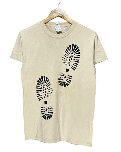 Gildan Cream T Shirt For Men Small