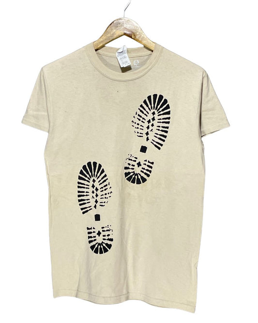 Gildan Cream T Shirt For Men Small