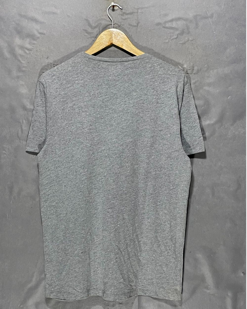 Old Navy Gray T Shirt For Men X Small