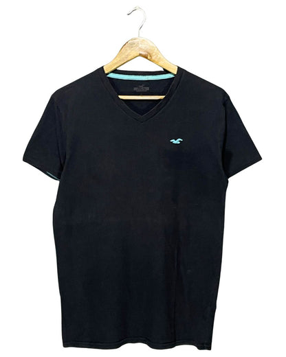 Hollister Black T Shirt For Men Small