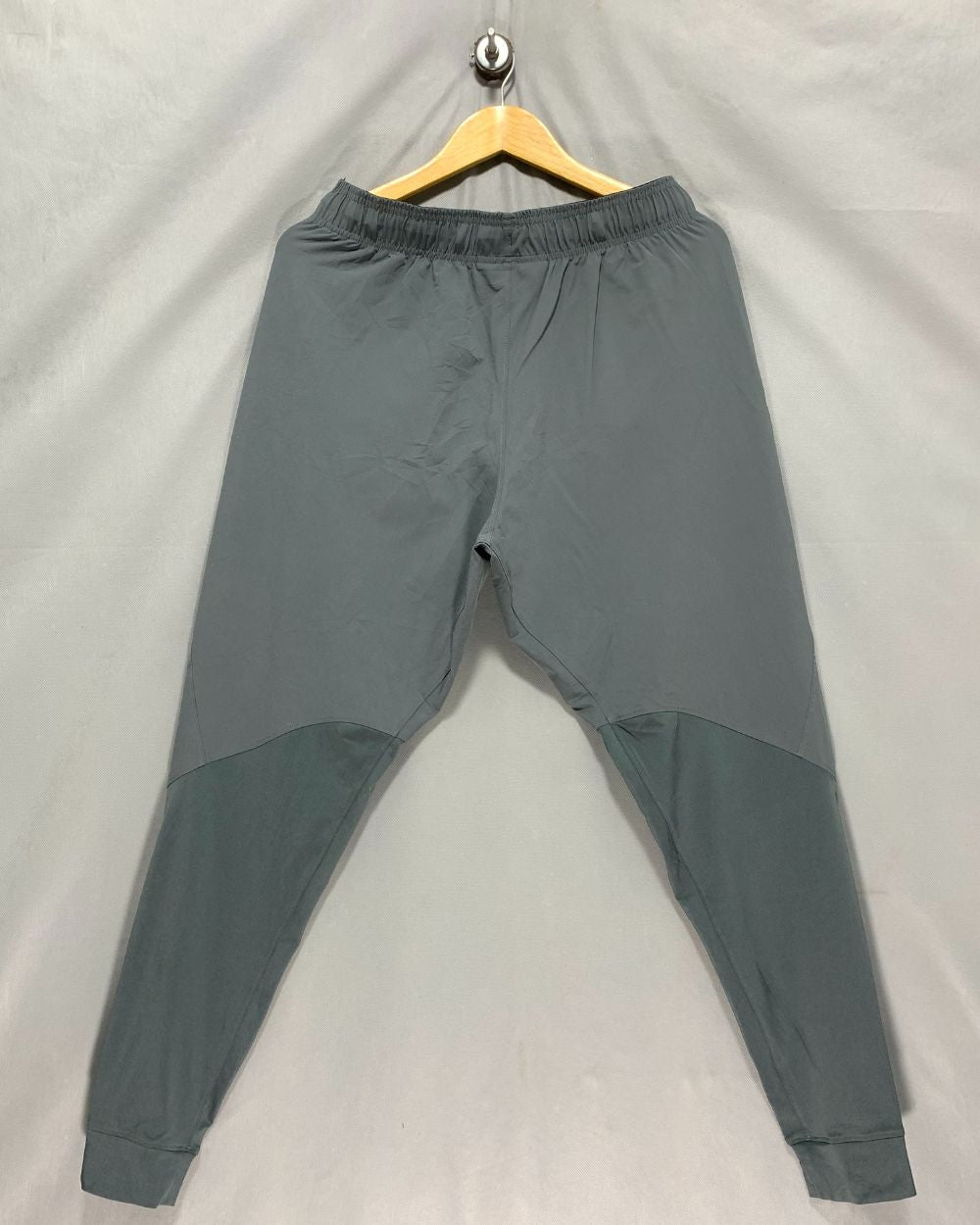 Under Armour Gray Sport  Winter  Trouser For Men Large