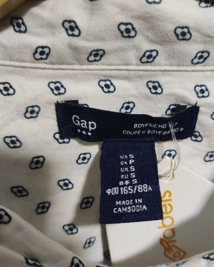 Gap For Men Shirt Small