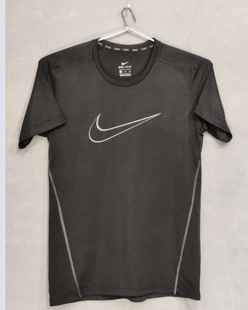 Nike Dir Fit Branded Original For Sports Women T Shirt
