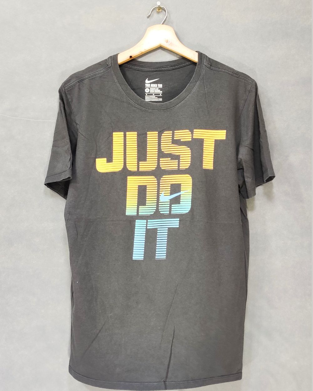 Nike The Tee  Branded Original Cotton T Shirt For Men