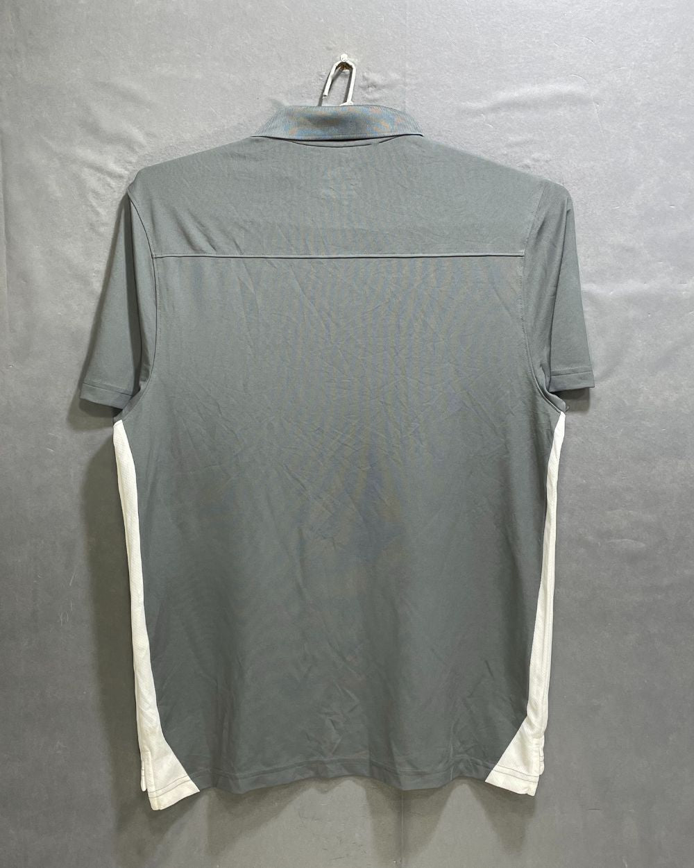 Under Armour Grey Polyester Sport Polo T Shirt For Men Medium