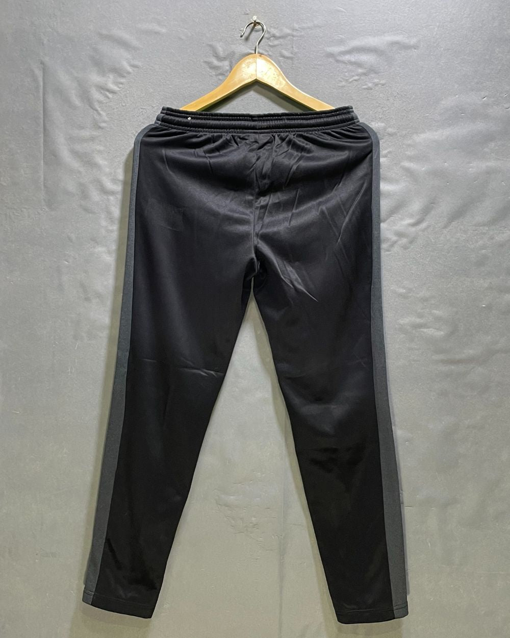 AND1 Black Sport Trouser For Men XL | Preloved Labels