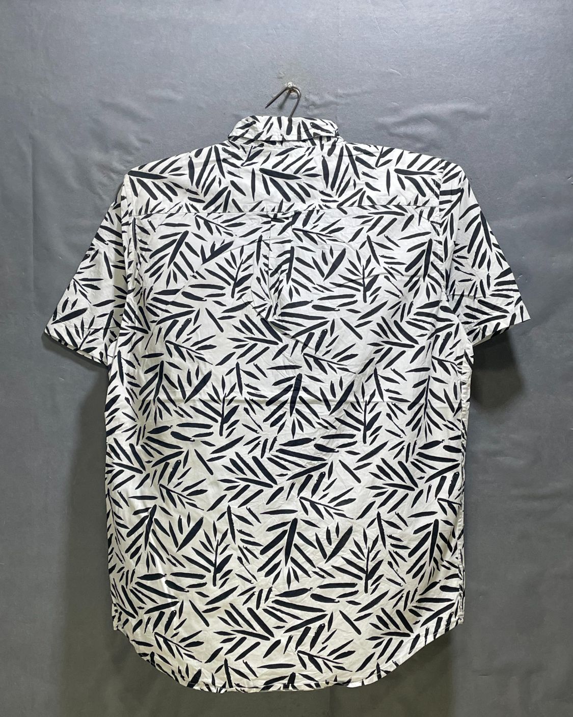 Chaps White Cotton Shirt For Men M | Preloved Labels