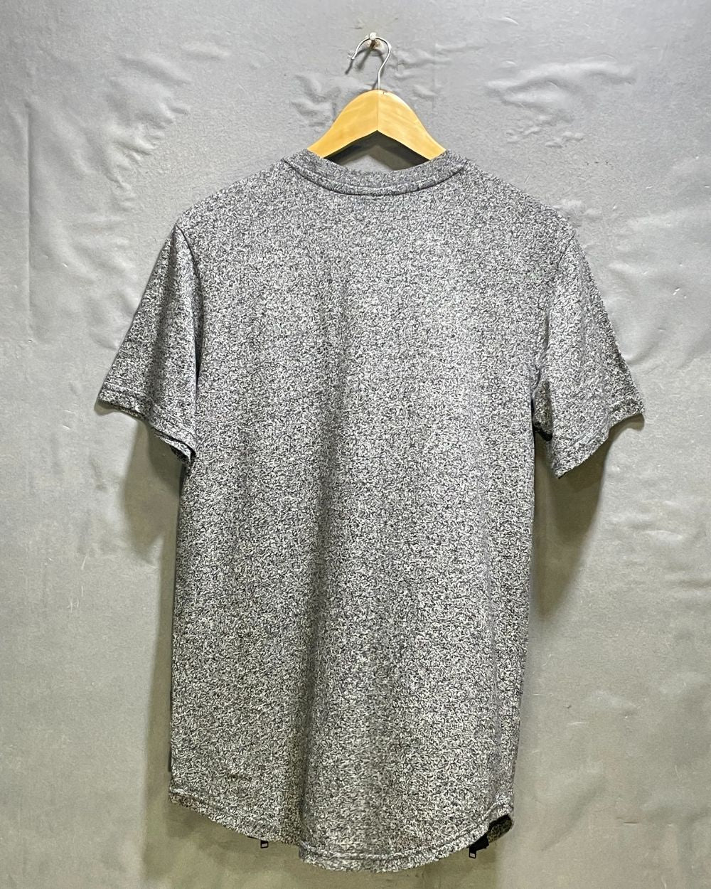 Southpole Gray T Shirt For Men S | Preloved Labels
