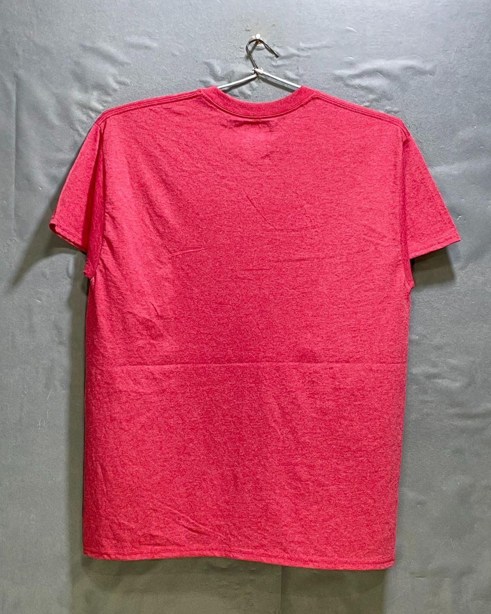 Gildan Red T Shirt For Men L | Preloved Labels