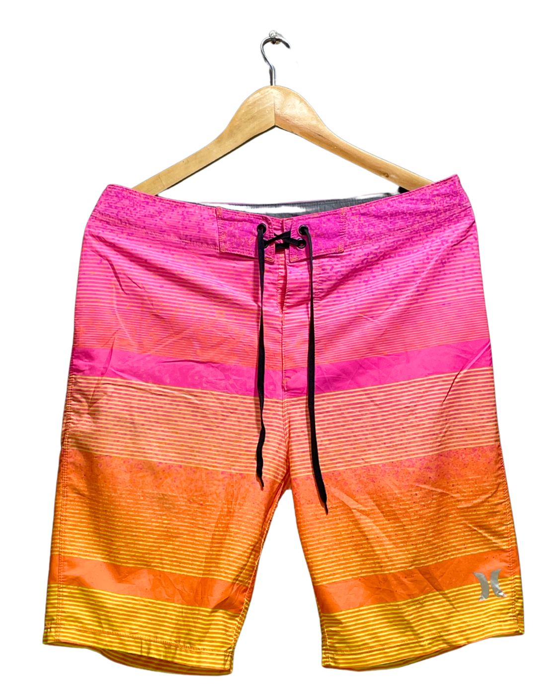 Hurley Pink Cotton Short For Men M | Preloved Labels