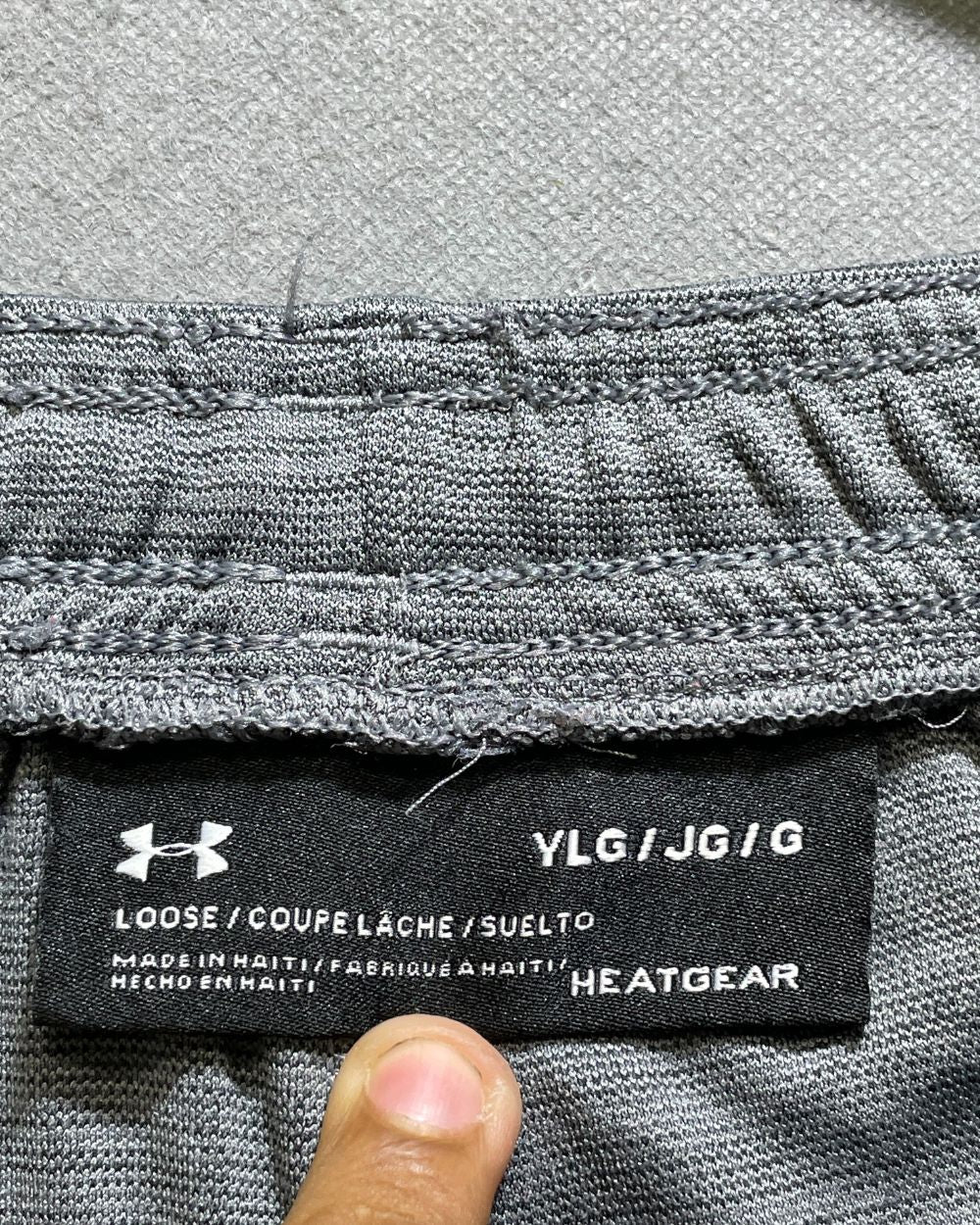 Under Armour Gray Sport Short For Men L | Preloved Labels