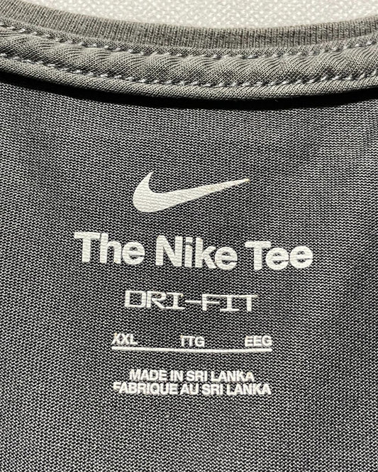Nike Gray Sports T Shirt For Men XL | Preloved Labels