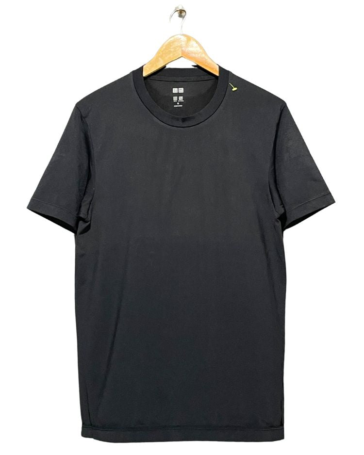 Uniqlo Black Sports T Shirt For Men M | Preloved Labels