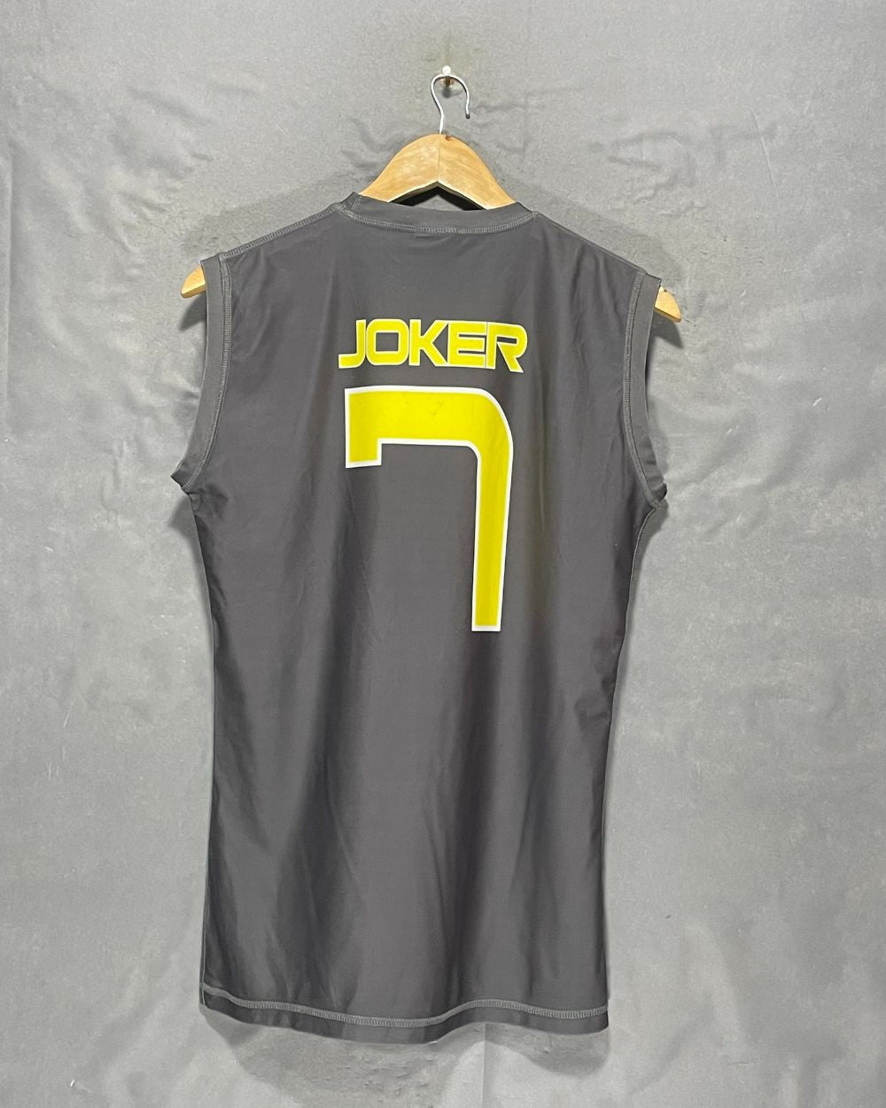 Lap Gray Vest Sports T Shirt For Men S | Preloved Labels