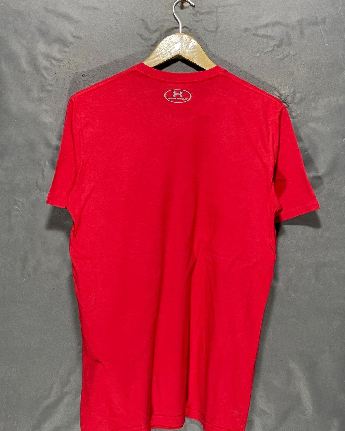 Under Armour Red T Shirt For Men M