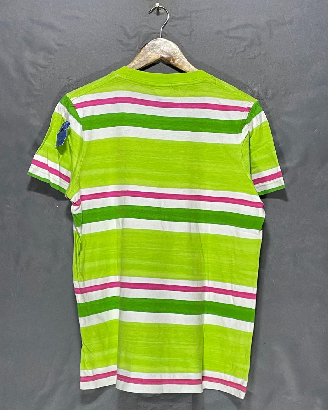Hollister Green T Shirt For Men L