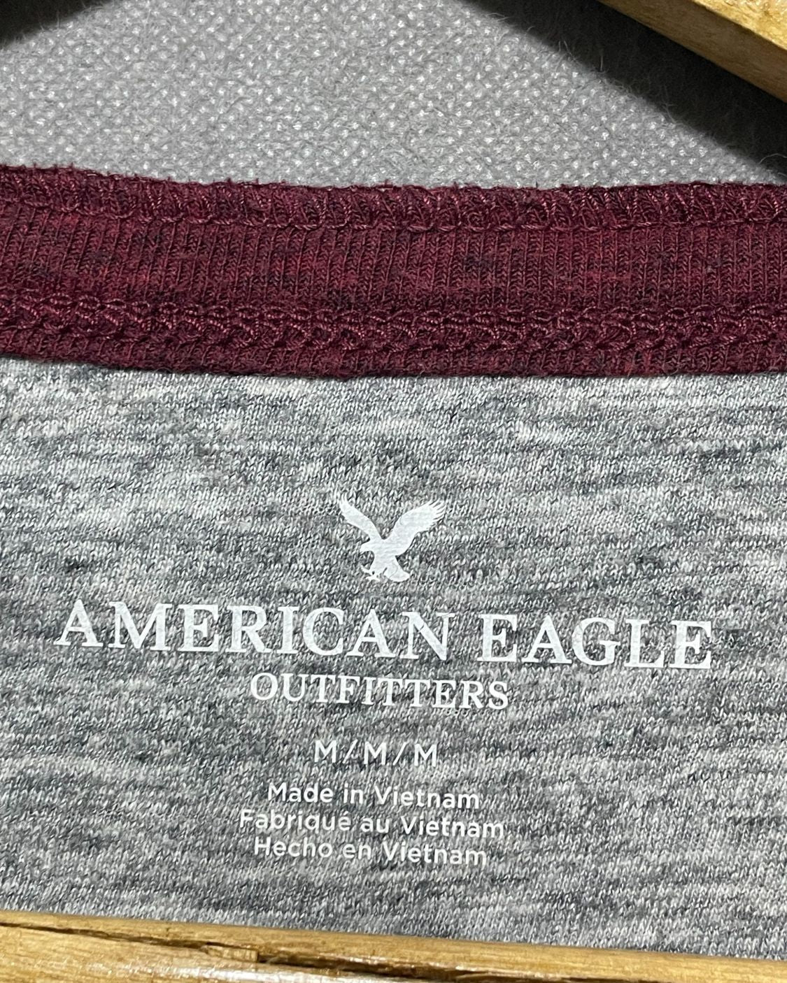 American Eagle Gray T Shirt For Men M
