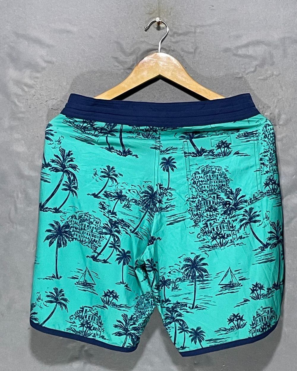 Old Navy Green Parachute Short For Men M
