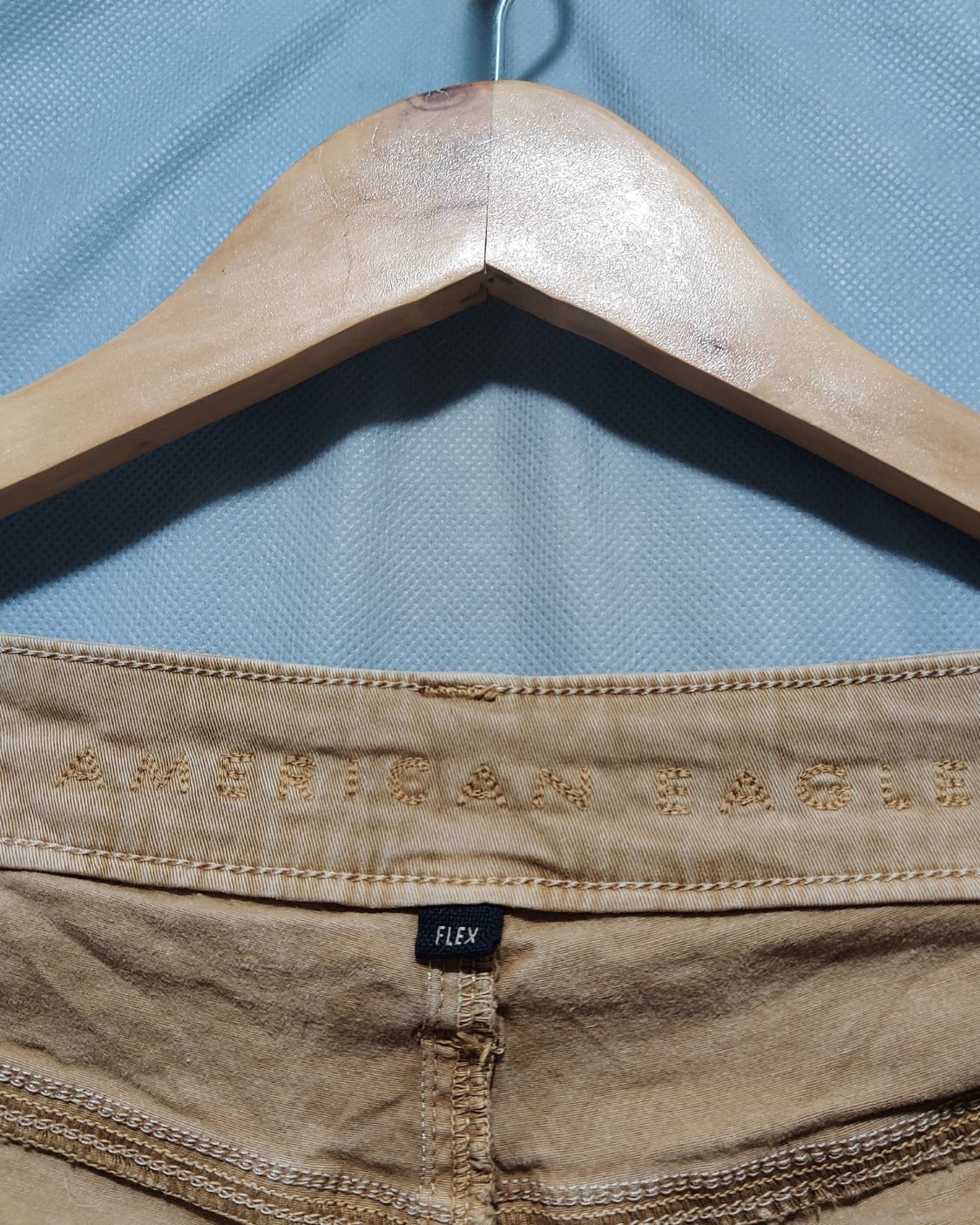 American Eagle Khaki Jeans For Men M