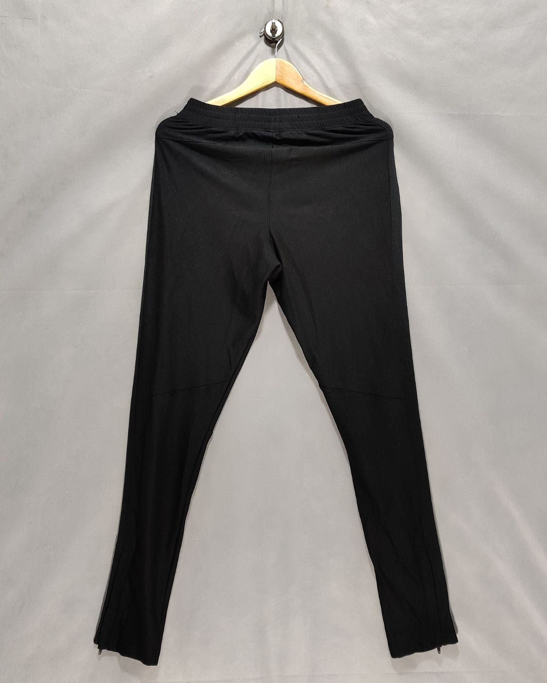 Under Armour Black Sport Trouser For Men M