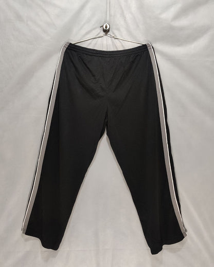 Open Trails Black Sport Trouser For Men XL