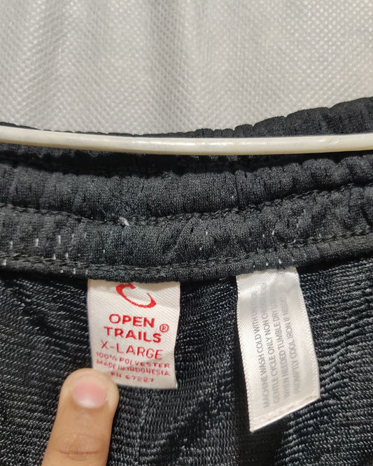 Open Trails Black Sport Trouser For Men XL