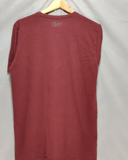 Under Armour Maroon T Shirt For Men L