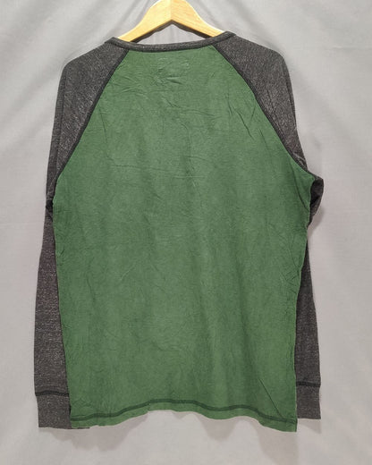 American Eagle Green T Shirt For Men L