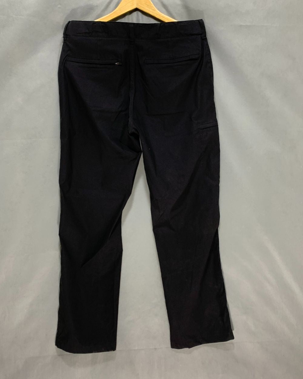 LB Tech Black Cotton For Men Cargo Pant L