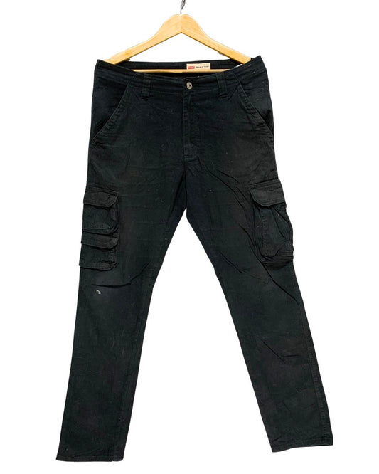 Wrangler Black Cotton For Men Cargo Pant L