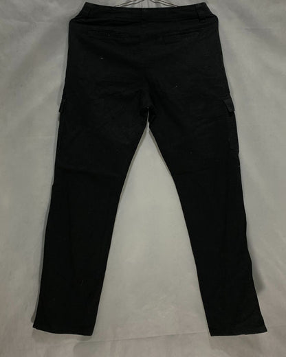 Wrangler Black Cotton For Men Cargo Pant M