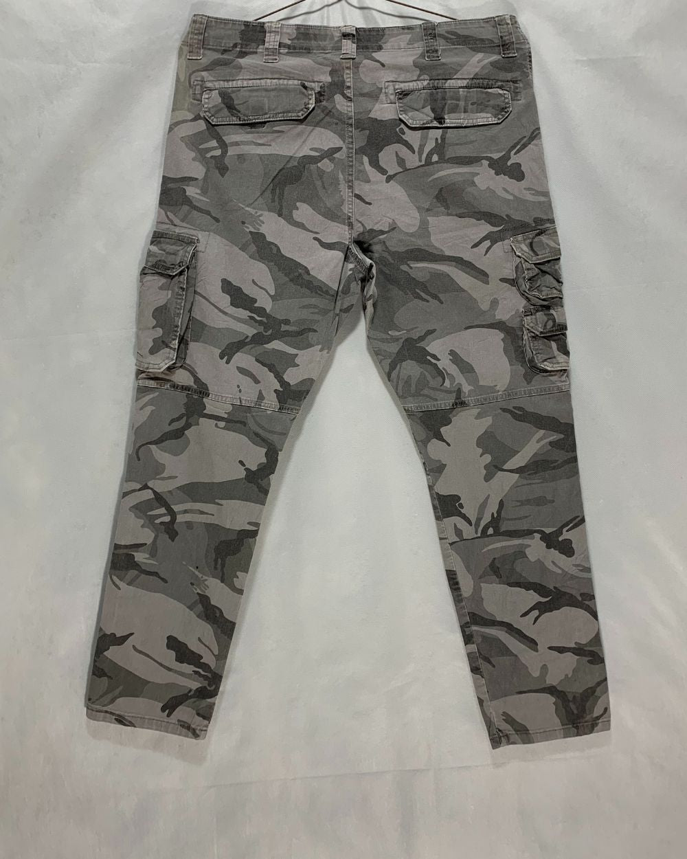 Wrangler Black Cotton For Men Cargo Pant L