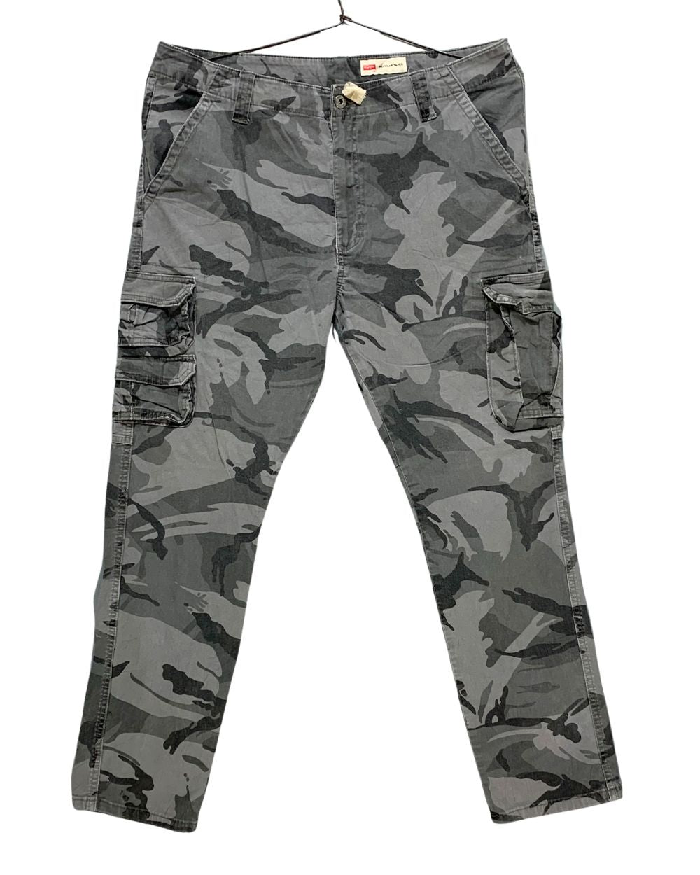 Wrangler Black Cotton For Men Cargo Pant L
