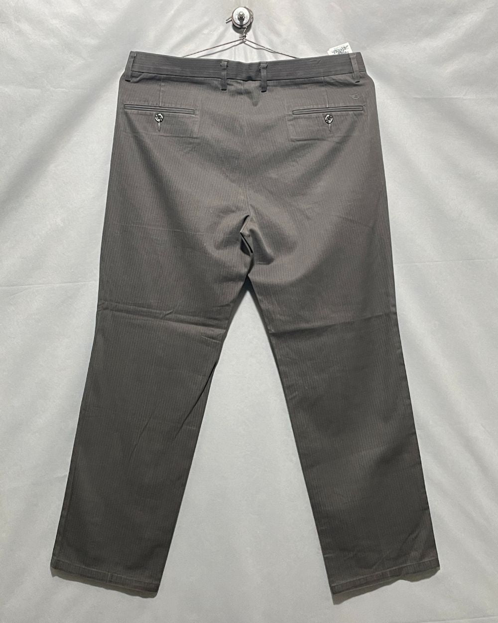 Dockers Gray Cotton Dress Pant For Men L