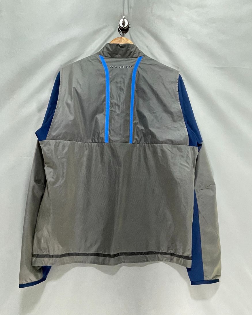 Oakley Grey For Men Windbreaker  M