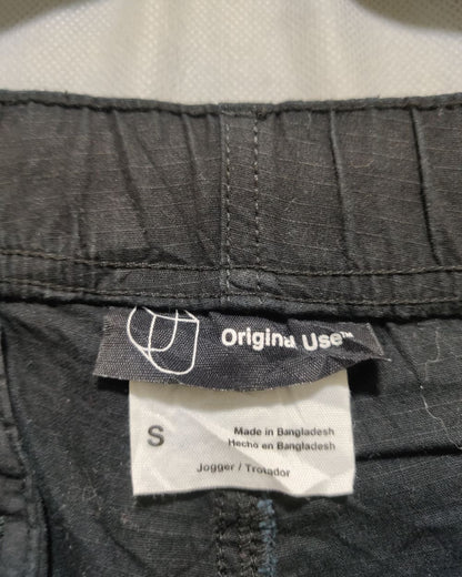 Original Use Black Cotton For Men Cargo Pant S