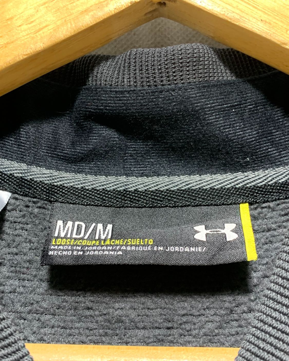 Under Armour Gray For Men Sweatshirt  M