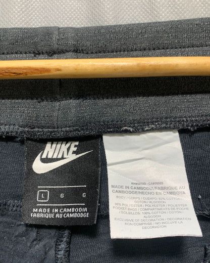 Nike Gray Sport Winter Trouser For Men Large
