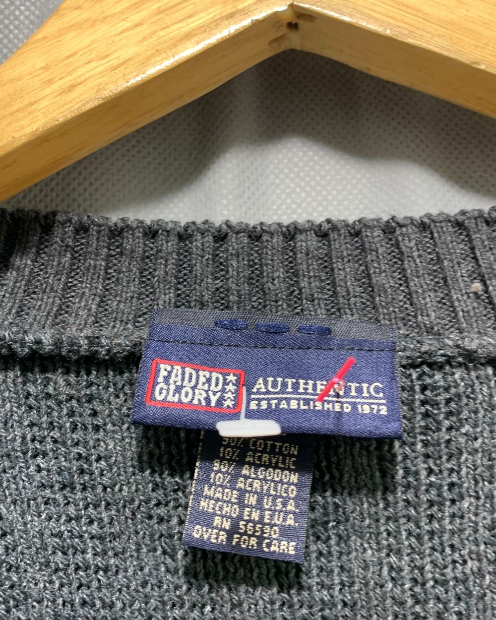 Faded Glory Gray For Men Vest Sweater M