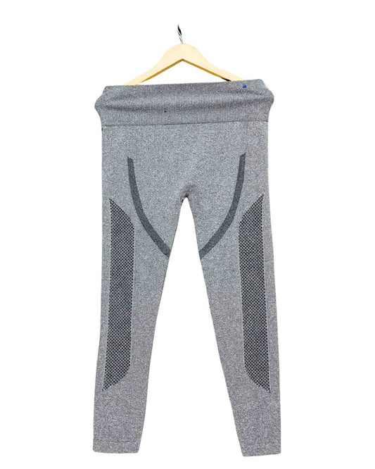 No Boundaries Gray Sport Gym tights For Women 17 Years