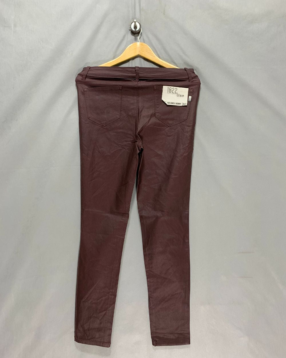 1822 Denim Maroon Jeans For Women M
