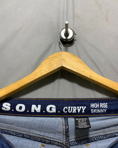 Song Curvy  Blue Jeans For Women M