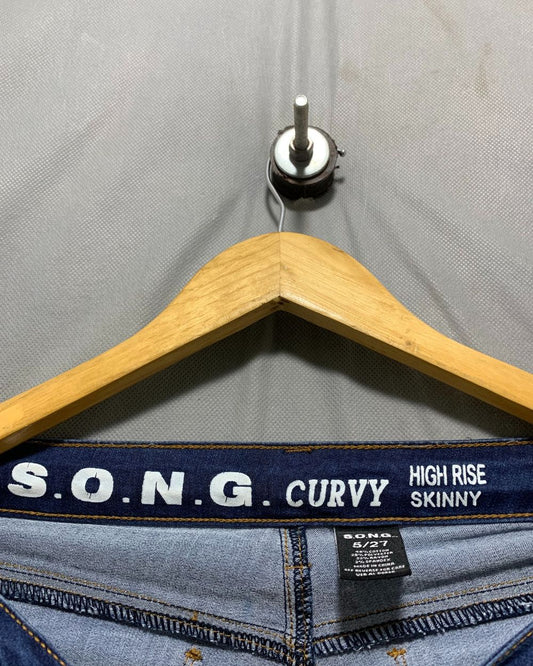 Song Curvy  Blue Jeans For Women M