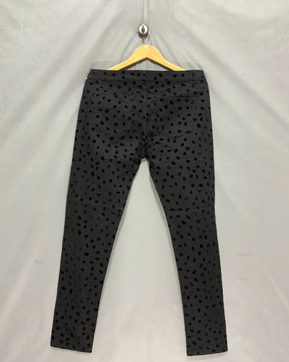 H&M Black Jeans For Women M