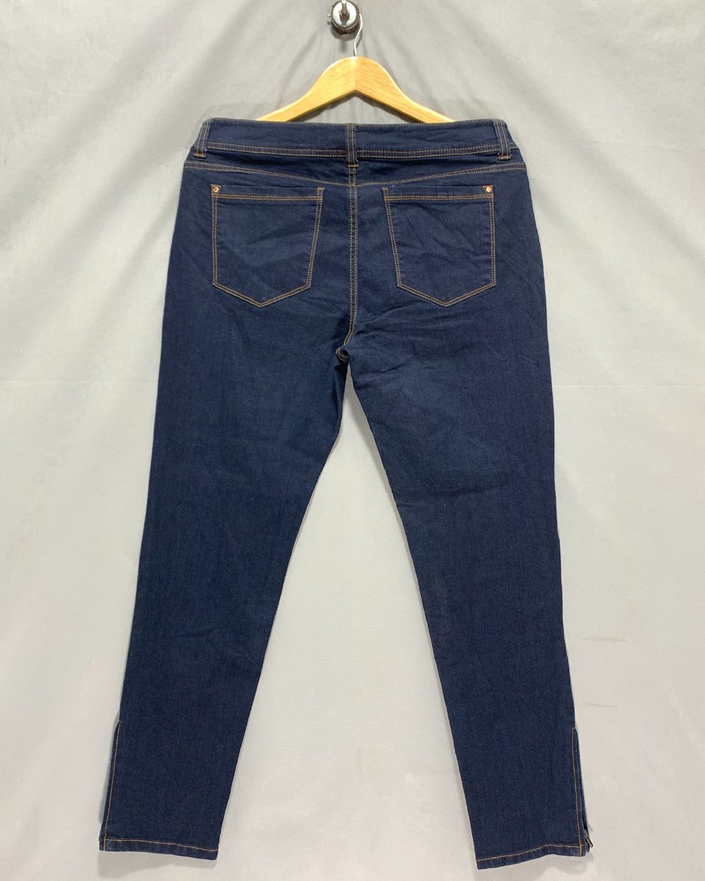 APT.9 Blue Jeans For Women L