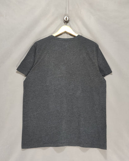 Place Gray T Shirt For Men Large